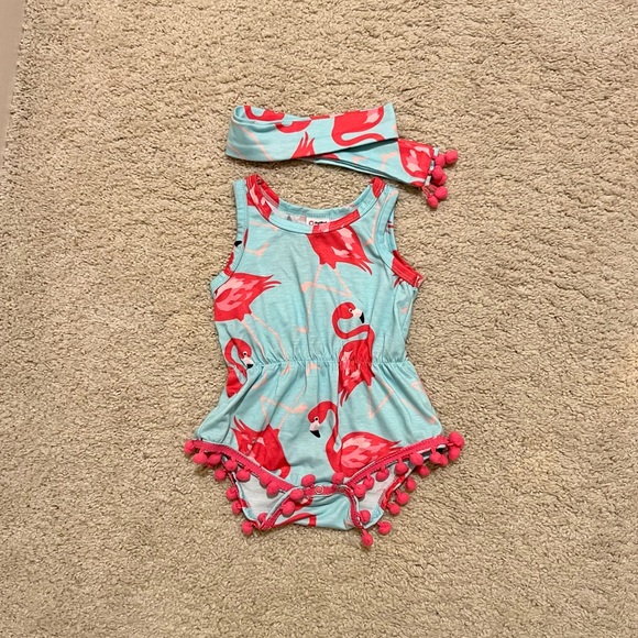 Pink & Blue Flamingo Bodysuit/Romper with Matching Headband Wrap size 3-6 months - Picture 2 of 7